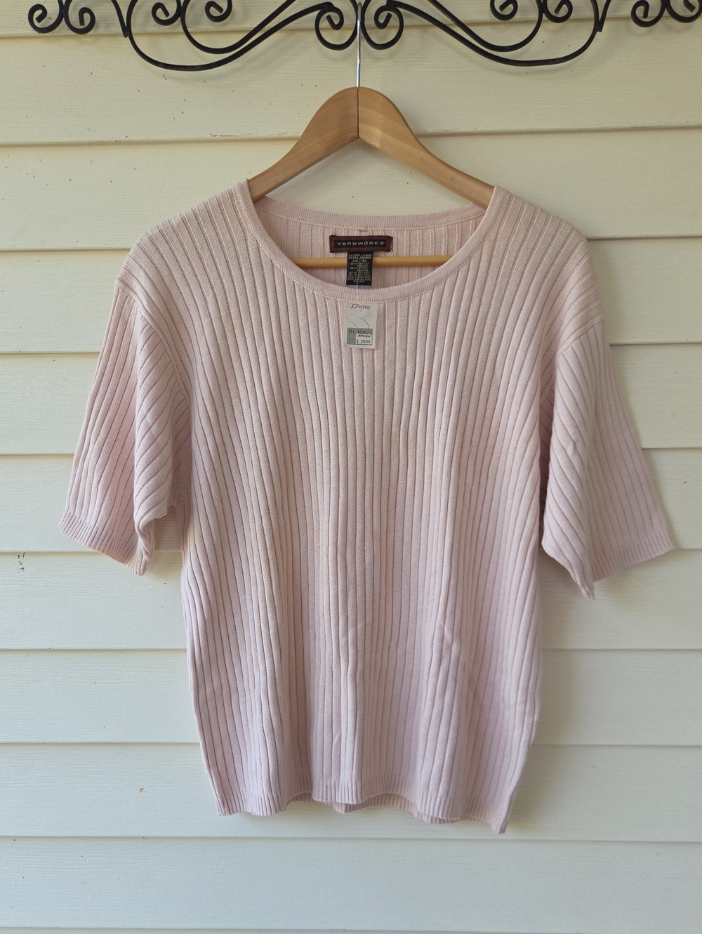 Pale Pink Ribbed Short-Sleeve Crewneck Sweater XL